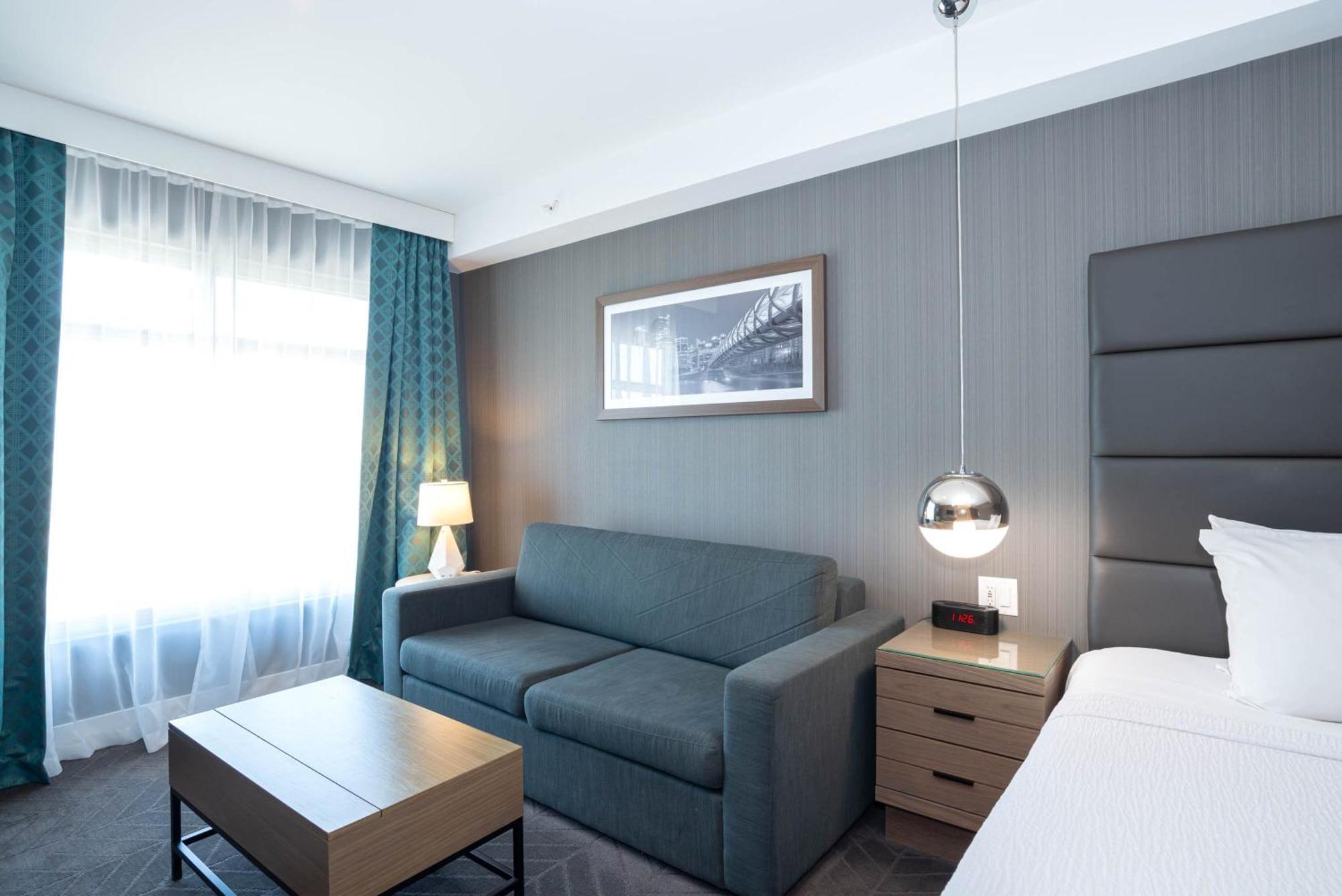 Sandman Signature Calgary Airport Hotel Extérieur photo