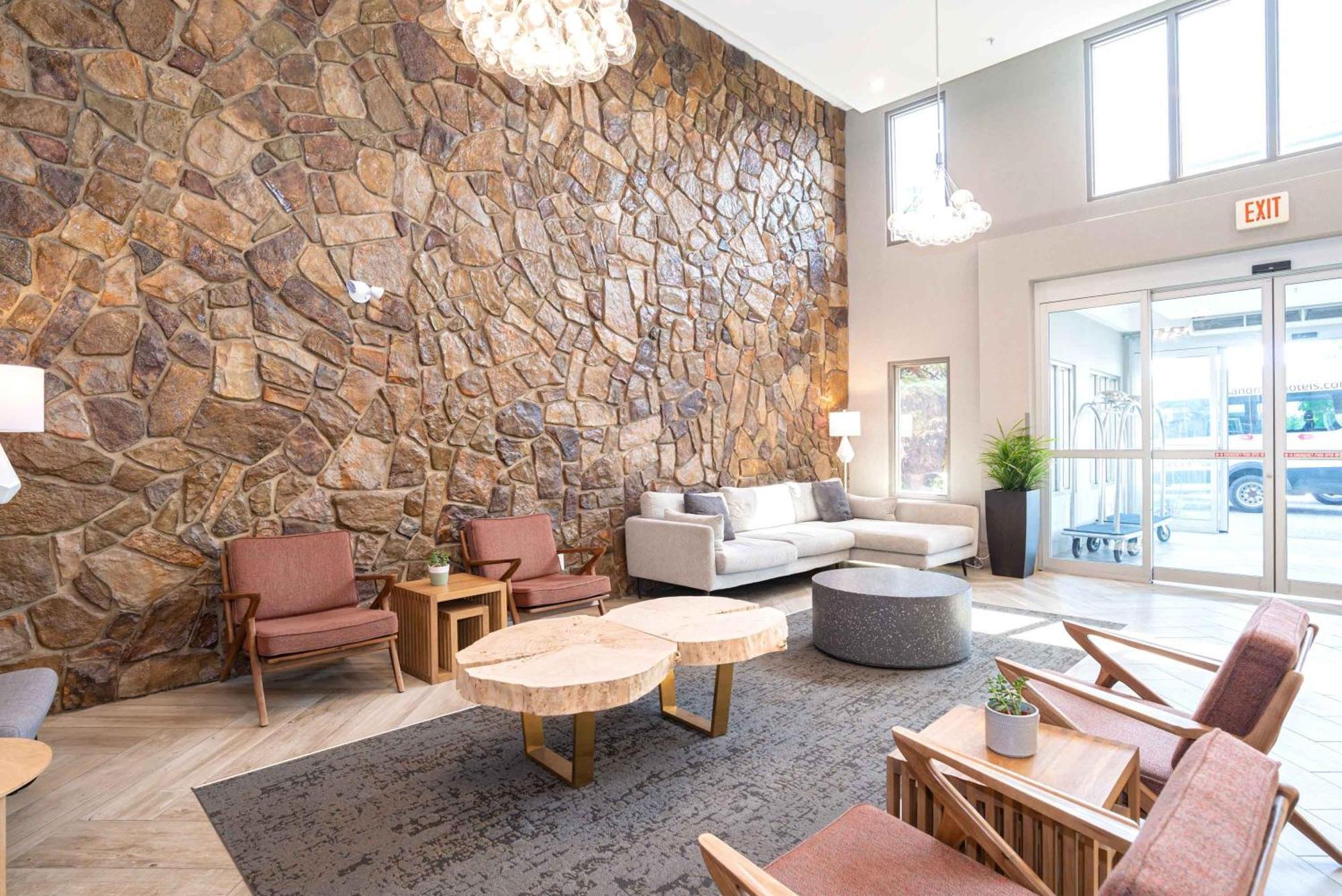 Sandman Signature Calgary Airport Hotel Extérieur photo